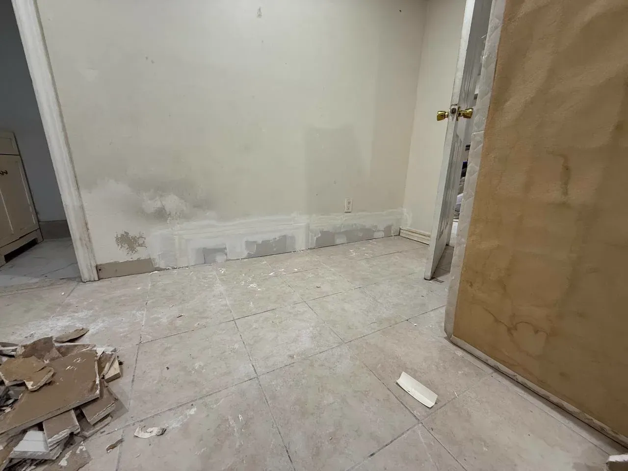 SQFT interior renovation project in Oakville